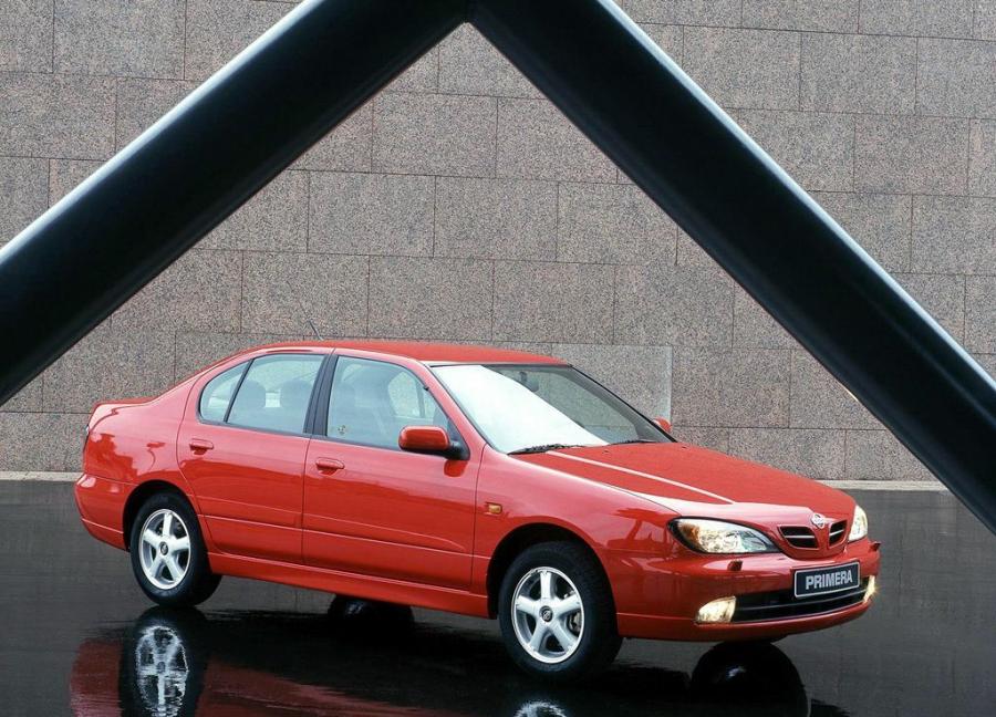  Nissan Primera Sedan 1999 года  (фото 10 из 12)